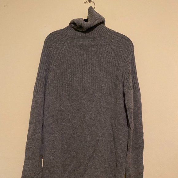 Pura Cashmere Stone Grey Turtleneck Sweater Size Medium NWT - Picture 4 of 9